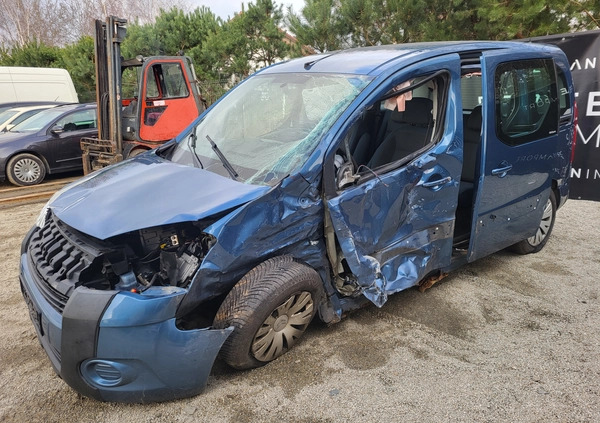 Citroen Berlingo cena 3990 przebieg: 246000, rok produkcji 2010 z Rychwał małe 211